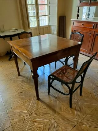 Conjunto sofá, 6 sillas y 2 mecedoras siglo XIX 