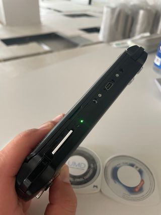 PSP Street E1000 + 3 giochi