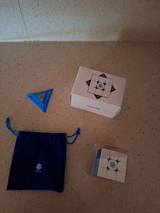 GAN 356 Lite: cubo, alfombrilla y temporizador