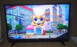 Smart TV LG 32LH590U 32 pulgadas 