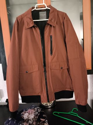 Cazadora marrón Primark M