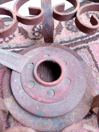 Braciere antico in ferro