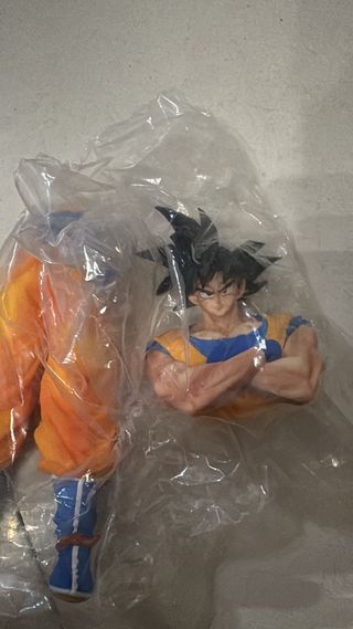 2 Figuras Dragon Ball