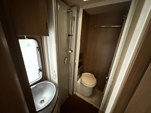 Autocaravana Ford  Chausson  2014