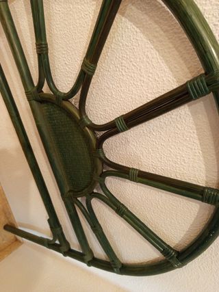 Cabezal mimbre verde cama individual.