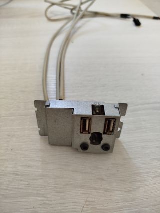 Pannello USB e jack audio 