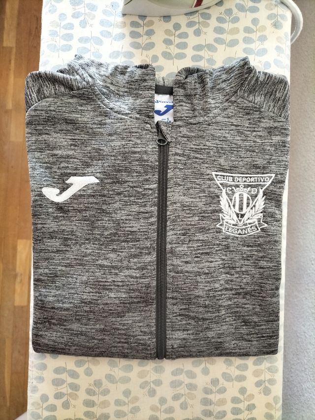 Sudadera cremallera gris CD Leganés 