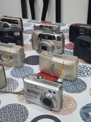 Cámaras vintage: Espio, Nikon, etc.