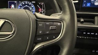 Lexus UX  250h 2WD PREMIUM 