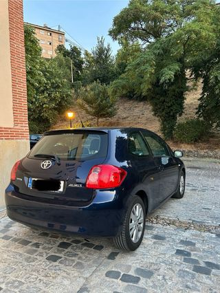 Toyota Auris 2.0 D-4D 126