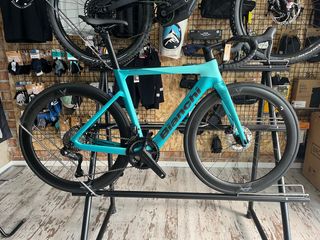 Bicicleta Bianchi e-Oltre Talla 53
