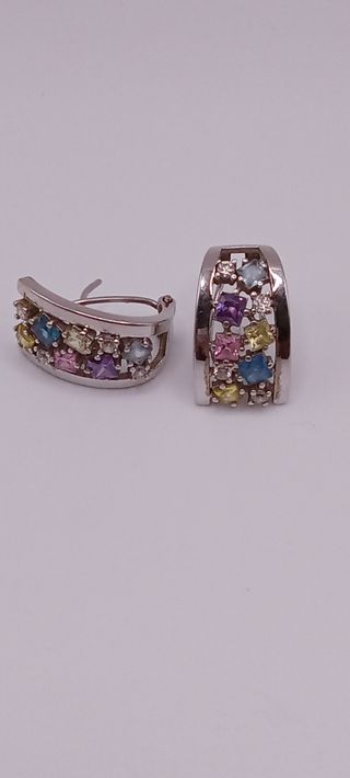 Pendientes oro blanco  18k y piedras multicolor.