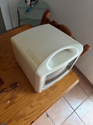 TV Thomson Life - Mini TV Portátil