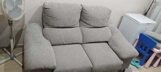 Sofá 2 plazas gris