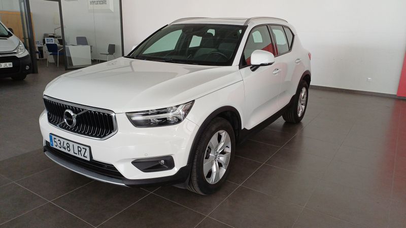 Volvo XC40 2021 - foto 1