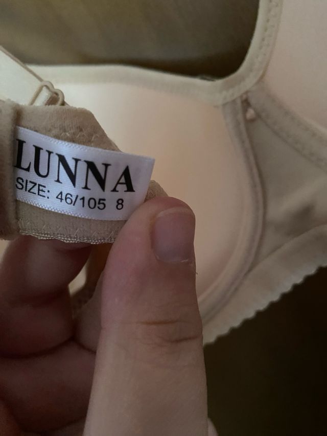 Reggiseno beige senza ferretto