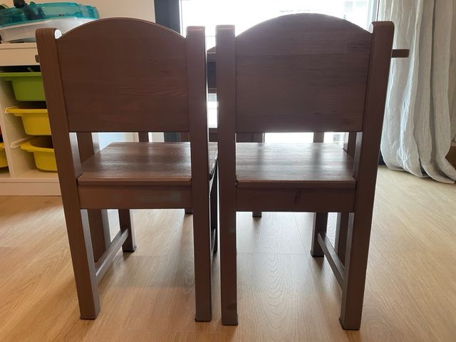 Mesa infantil IKEA SUNDVIK + 3 sillas