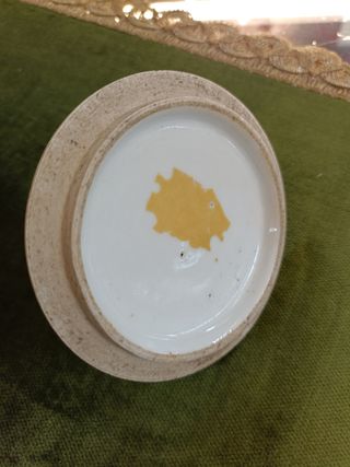 GRAN JARRON, TIBOR CHINO EN PORCELANA ESMALTADA.