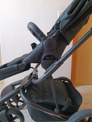 Carro cochecito 2piezas,
capazo silla Easy Walker 