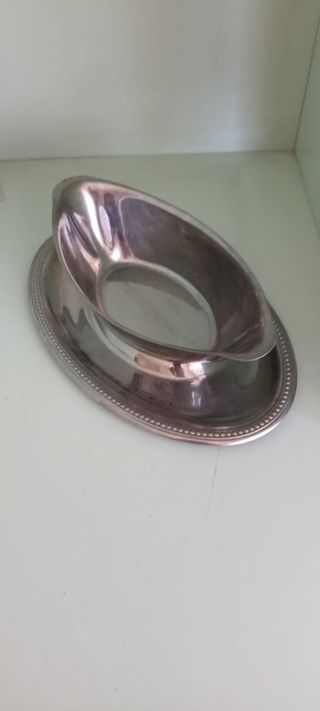 Salsera vintage de metal