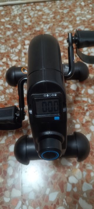 Bicicleta estática Domyos 100 nueva
