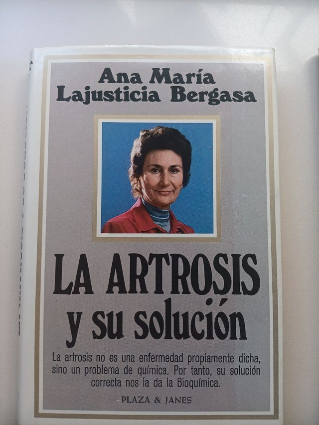 Ana María Lajusticia Bergasa.  Lote 2 libros.