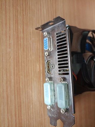 Tarjeta gráfica GIGABYTE 2GB DDR5