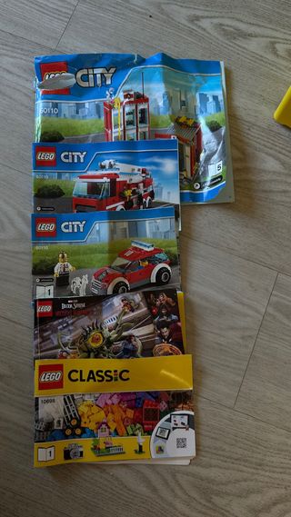 LEGO City 60110 + Classic 10698