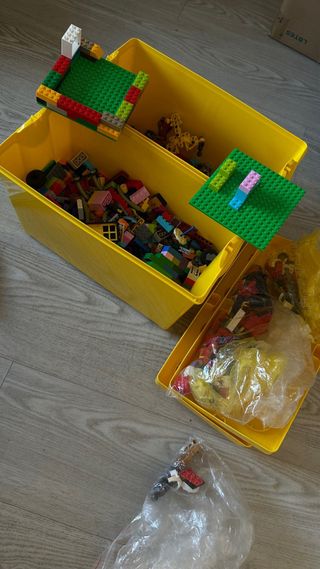 LEGO City 60110 + Classic 10698