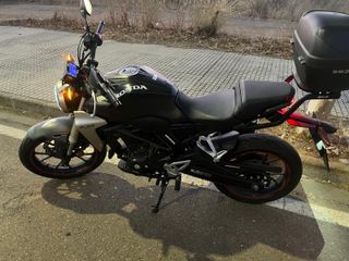 Honda CBF300R - Moto impecable