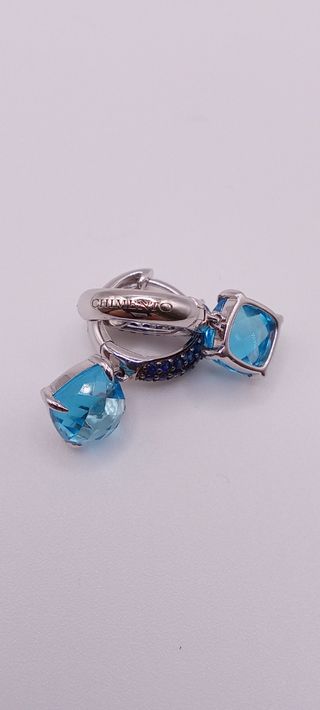 Criollas Chimento oro blanco 18k y zafiros- azules