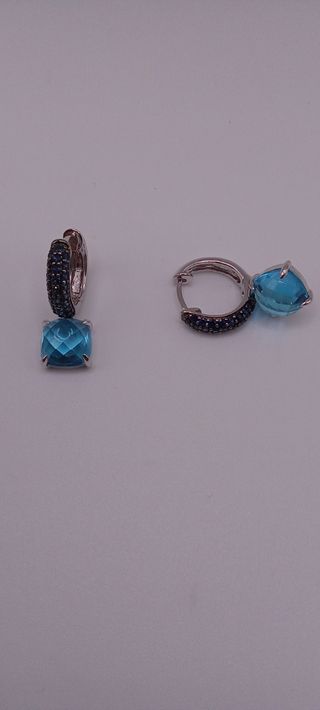 Criollas Chimento oro blanco 18k y zafiros- azules