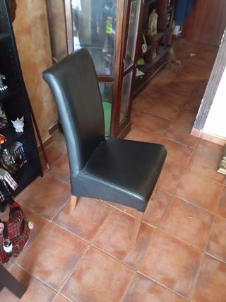 Silla negra - madera, piel
