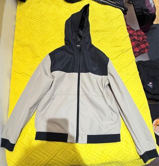 Chaqueta Jack & Jones beige-negra