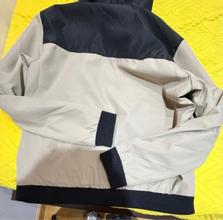 Chaqueta Jack & Jones beige-negra