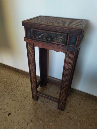 Mesita de noche | Rattan y madera
