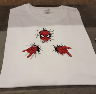 Maglietta Spiderman ricamata