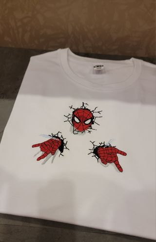 Maglietta Spiderman ricamata