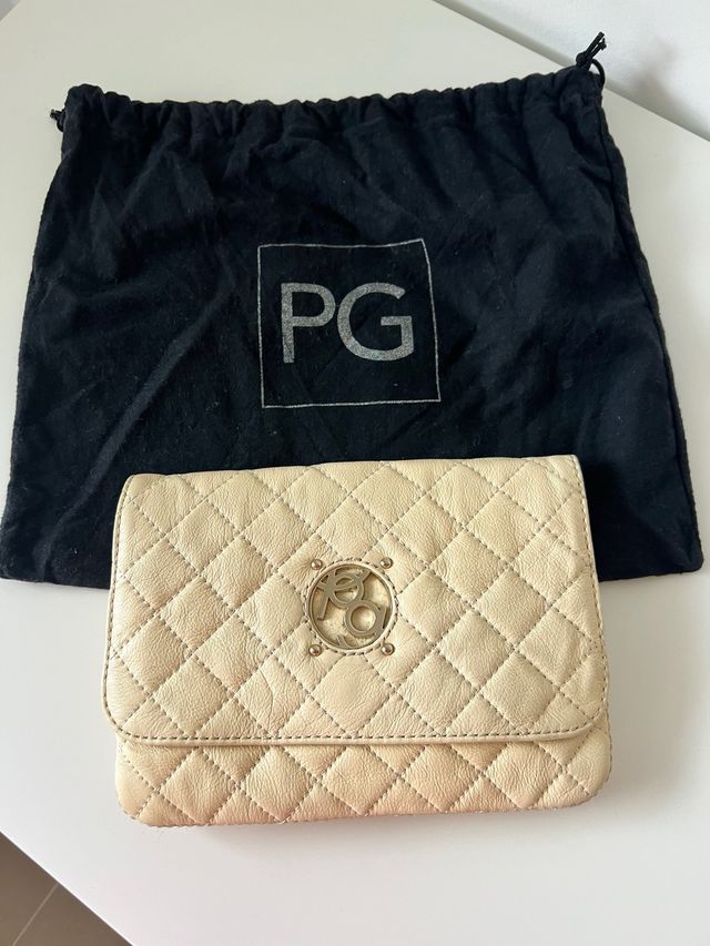 Bolso Purificación García acolchado beige