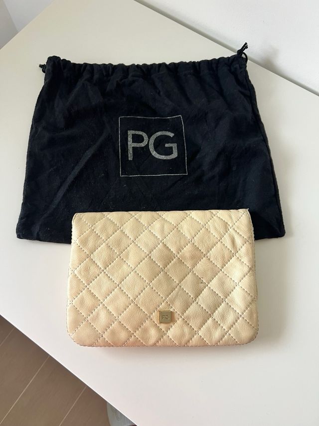 Bolso Purificación García acolchado beige