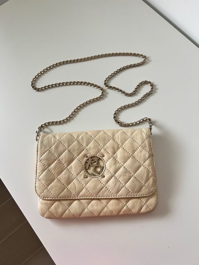 Bolso Purificación García acolchado beige