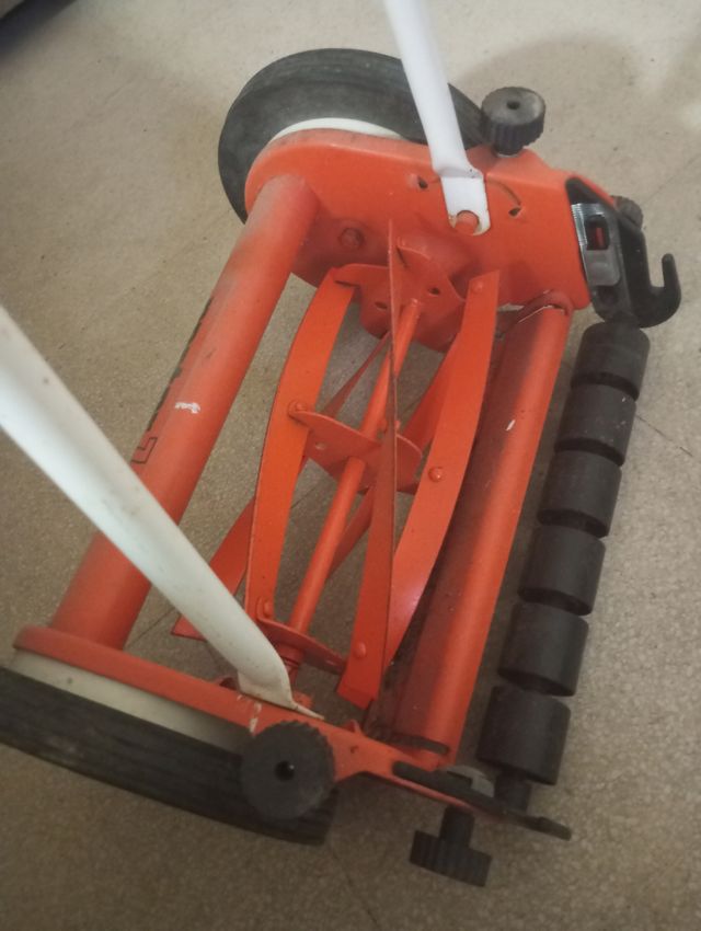 Cortacésped Nestor Manual