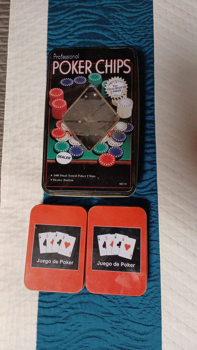 Juego Póker: 100 fichas + 2 barajas