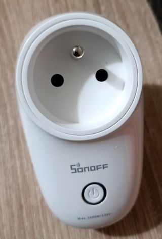 Sonoff: Enchufe inteligente Zigbee 3.0