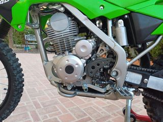 Motocross Kawasaki KLX 140 RL