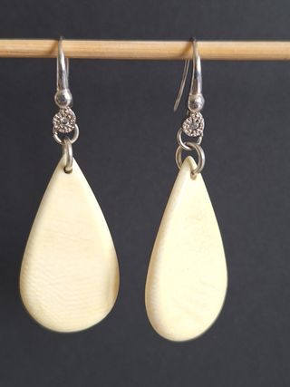 Pendientes vintage plata y material noble muy buen
