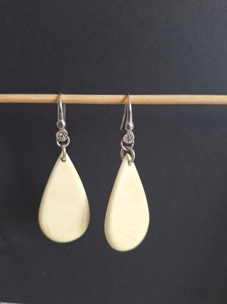 Pendientes vintage plata y material noble muy buen