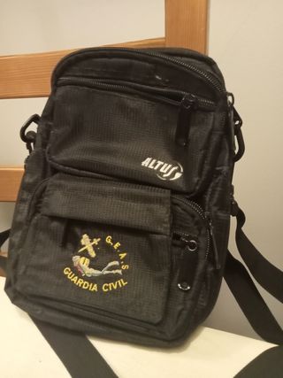 Bolso bandolera ALTUS negra