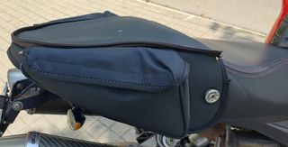Bolsa asiento Ducati Monster 696