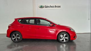 Nissan Pulsar 2015